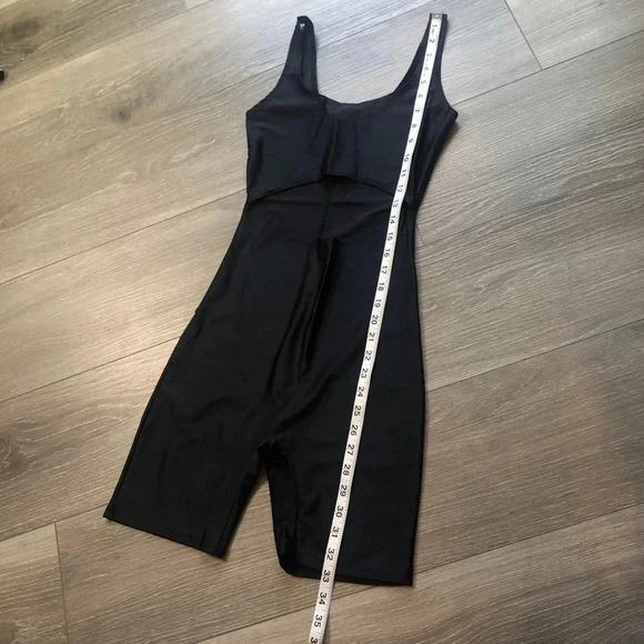 Sorella Black Cutout Bodysuit Size Medium - Picture 6 of 10